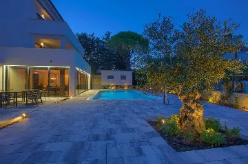 Modern Villa in Krk for 8 Guests with Outdoor Pool
