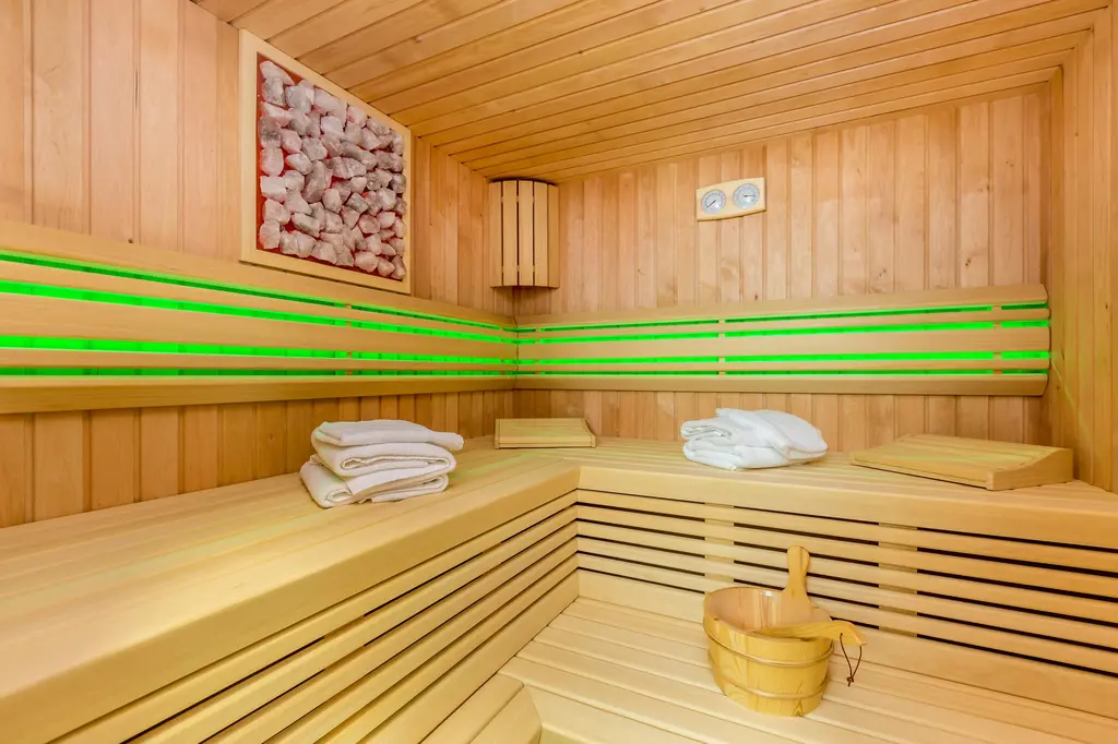 Malinska 4-Bedroom Villa with Sauna, Pool & Jacuzzi