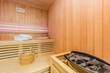 Malinska 4-Bedroom Villa with Sauna, Pool & Jacuzzi