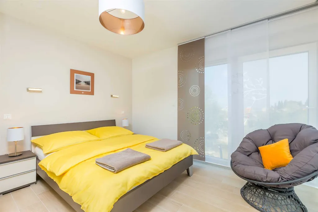 Villa in Malinska for 6 with Heated Pool