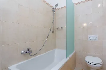 3-Bedroom Villa with Indoor & Outdoor Pool in Kras