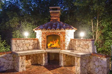 3-Bedroom Villa with Indoor & Outdoor Pool in Kras