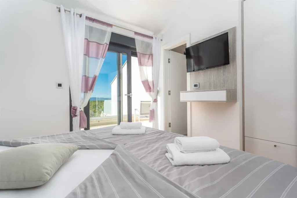 Dobrinj 3-Bedroom Villa with Private Heated Pool