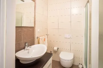 Air-Conditioned Studio for 2 in Krk with Terrace