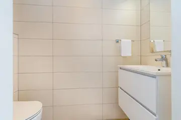 Apartment in Njivice for Up to 5 Guests