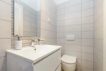 Njivice Apartment with Shared Pool for 5 Guests