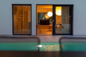 2-Bedroom House in Malinska with Heated Pool