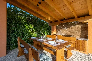 House in Nenadići for up to 5 Guests