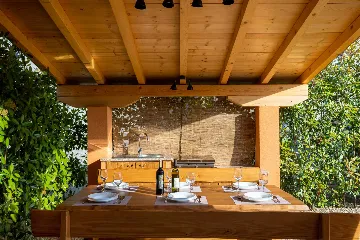 House in Nenadići for up to 5 Guests