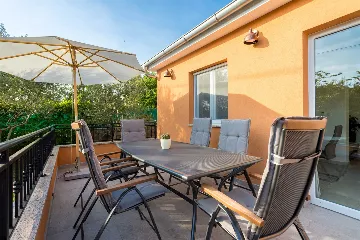 House in Nenadići for up to 5 Guests