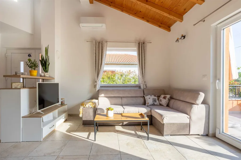 House in Nenadići for up to 5 Guests