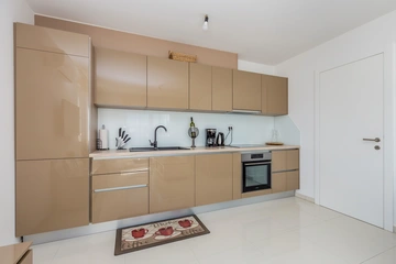 Two-Bedroom Apartment in Njivice for Up to 5