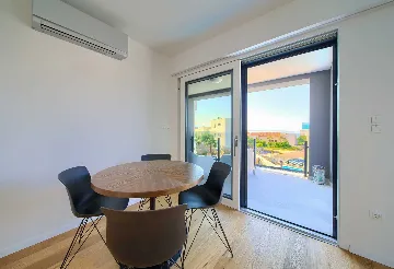 Krk 2-Bedroom Apartment with Sea View Terrace