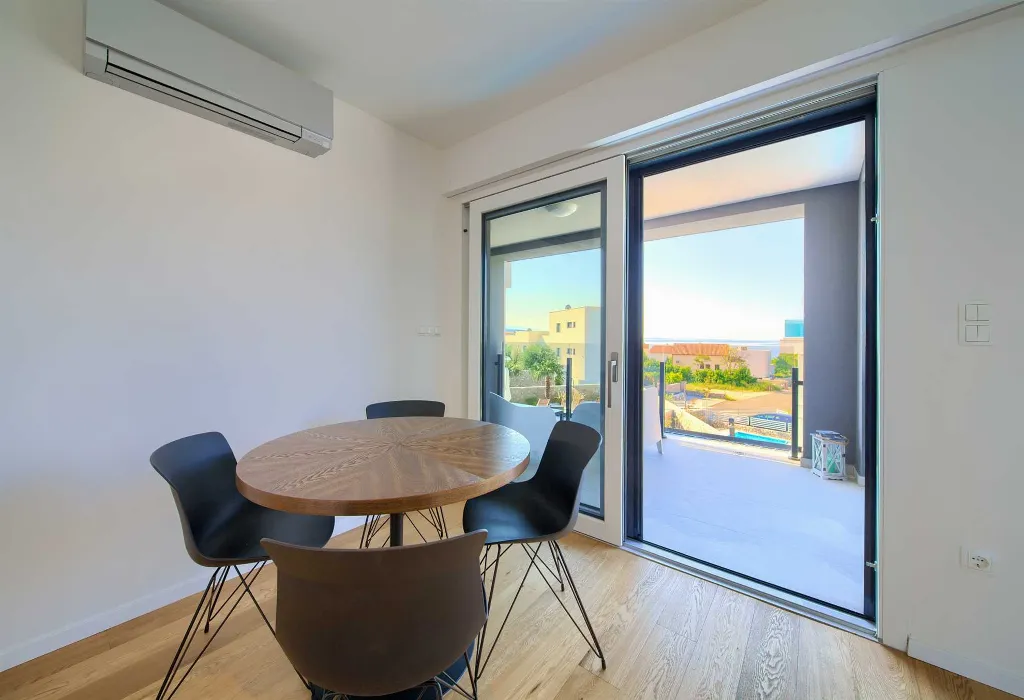 Krk 2-Bedroom Apartment with Sea View Terrace