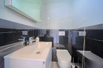 Krk 2-Bedroom Apartment with Sea View Terrace