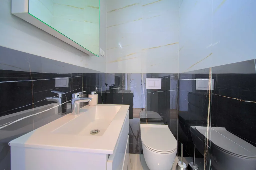 Krk 2-Bedroom Apartment with Sea View Terrace