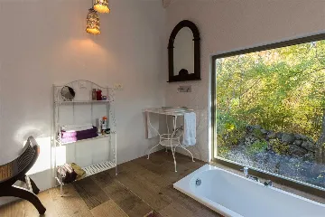 House with Pool in Bajčići for 4 Guests