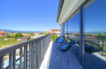 Linardići Villa with Heated Pool for 8 Guests