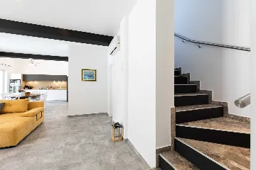 3-Bedroom Holiday House in Vrh for 6 Guests