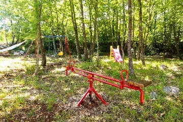 3-Bedroom Holiday House in Vrh for 6 Guests