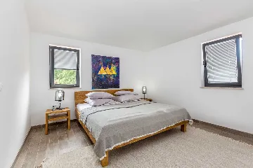 3-Bedroom House in Dobrinj for Up to 7 Guests