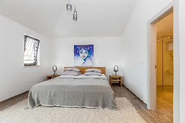 3-Bedroom House in Dobrinj for Up to 7 Guests