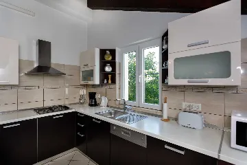 3-Bedroom Apartment with Sea View in Pinezići