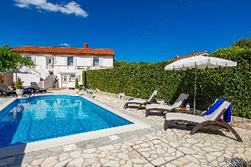 4-Bedroom House with Pool in Kras, Croatia