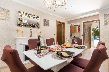 4-Bedroom House with Pool in Kras, Croatia