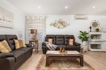 4-Bedroom House with Pool in Kras, Croatia