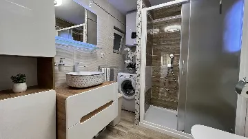 4-Bedroom House with Pool in Kras, Croatia