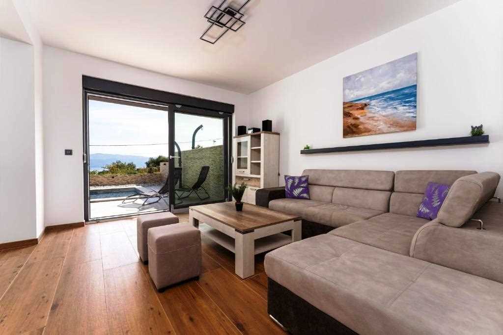 Holiday house ROSEMARY with pool and panoramic seaview