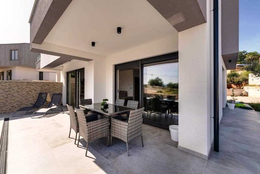 Holiday house ROSEMARY with pool and panoramic seaview