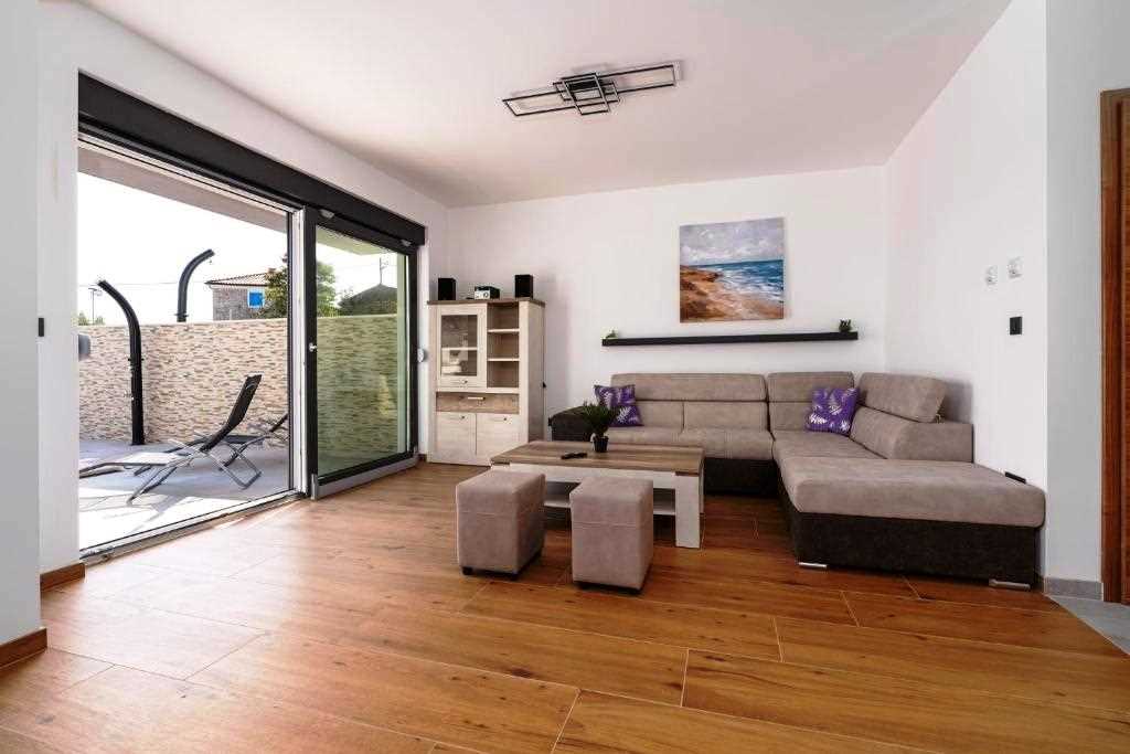 Holiday house ROSEMARY with pool and panoramic seaview