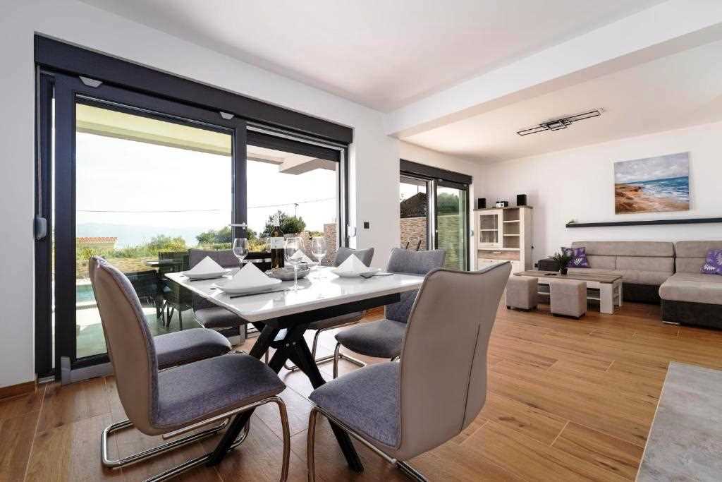 Holiday house ROSEMARY with pool and panoramic seaview