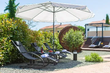 House with Massage Pool & Sauna in Malinska