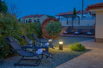 House with Massage Pool & Sauna in Malinska