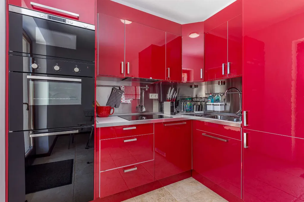 3-Bedroom House in Sabljici for Up to 8 Guests