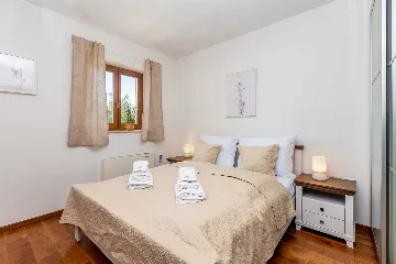 3-Bedroom House in Sabljici for Up to 8 Guests