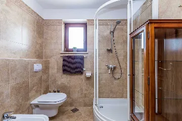 3-Bedroom House in Sabljici for Up to 8 Guests