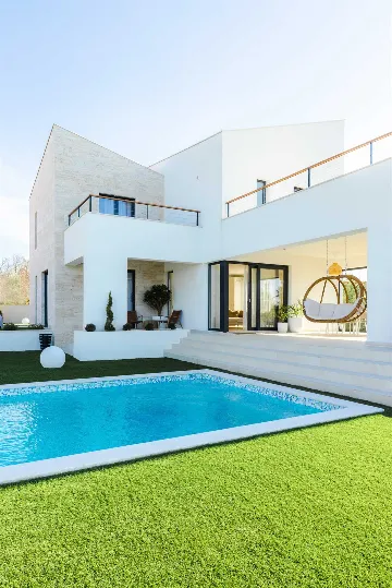 Villa in Malinska with Heated Pool and Sauna