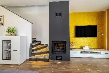 Villa with Private Pool for 6-8 in Malinska