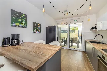 Villa with Private Pool for 6-8 in Malinska