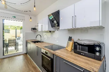 Villa with Private Pool for 6-8 in Malinska