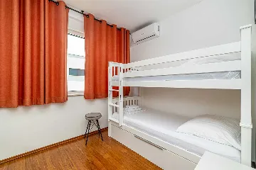 Villa with Private Pool for 6-8 in Malinska