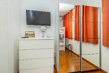 Villa with Private Pool for 6-8 in Malinska