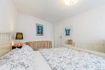 3-Bedroom House with Private Pool in Omišalj