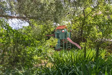 3-Bedroom House with Private Pool in Omišalj