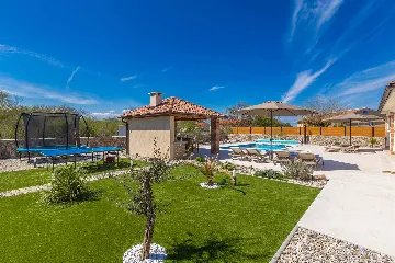 4-Bedroom Villa with Heated Pool in Krk