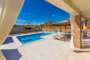 4-Bedroom Villa with Heated Pool in Krk